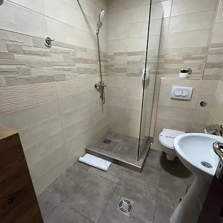 Airport Sky Lux Belgrad