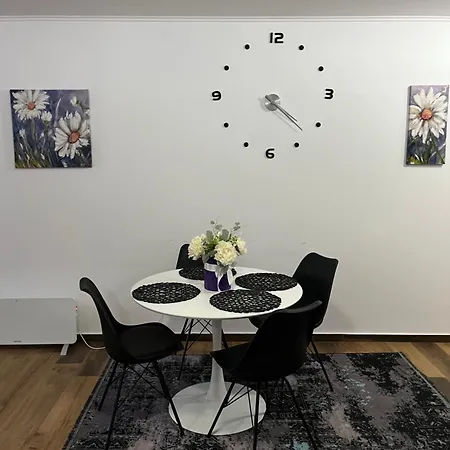 דירה Airport Sky Lux *