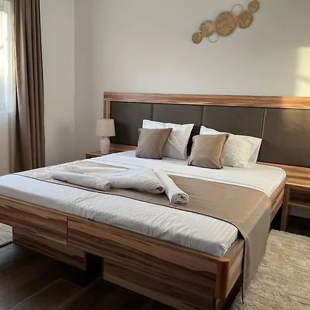 Apartament Airport Sky Lux Belgrad