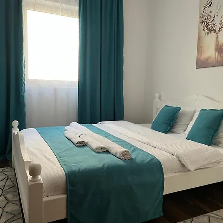 Apartament Airport Sky Lux